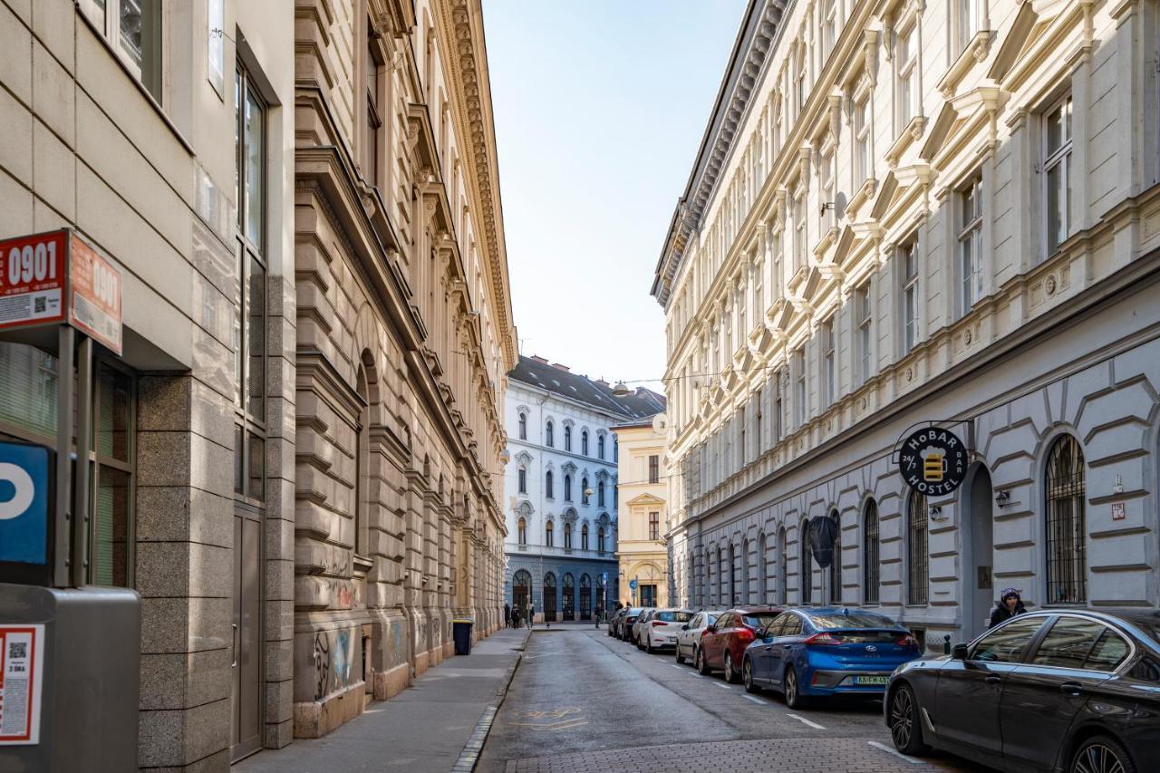Dn Blue Apartment بودابست المظهر الخارجي الصورة